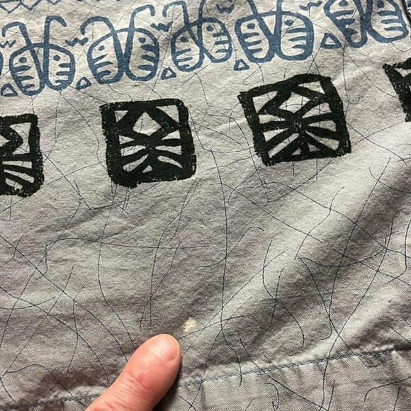 Vintage (Y2K) Hawaiian Style Button Shirt - Picture 4 of 6